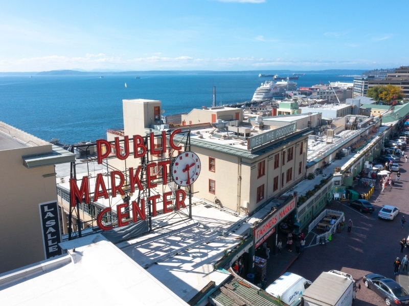 trademarks licensing pike place market